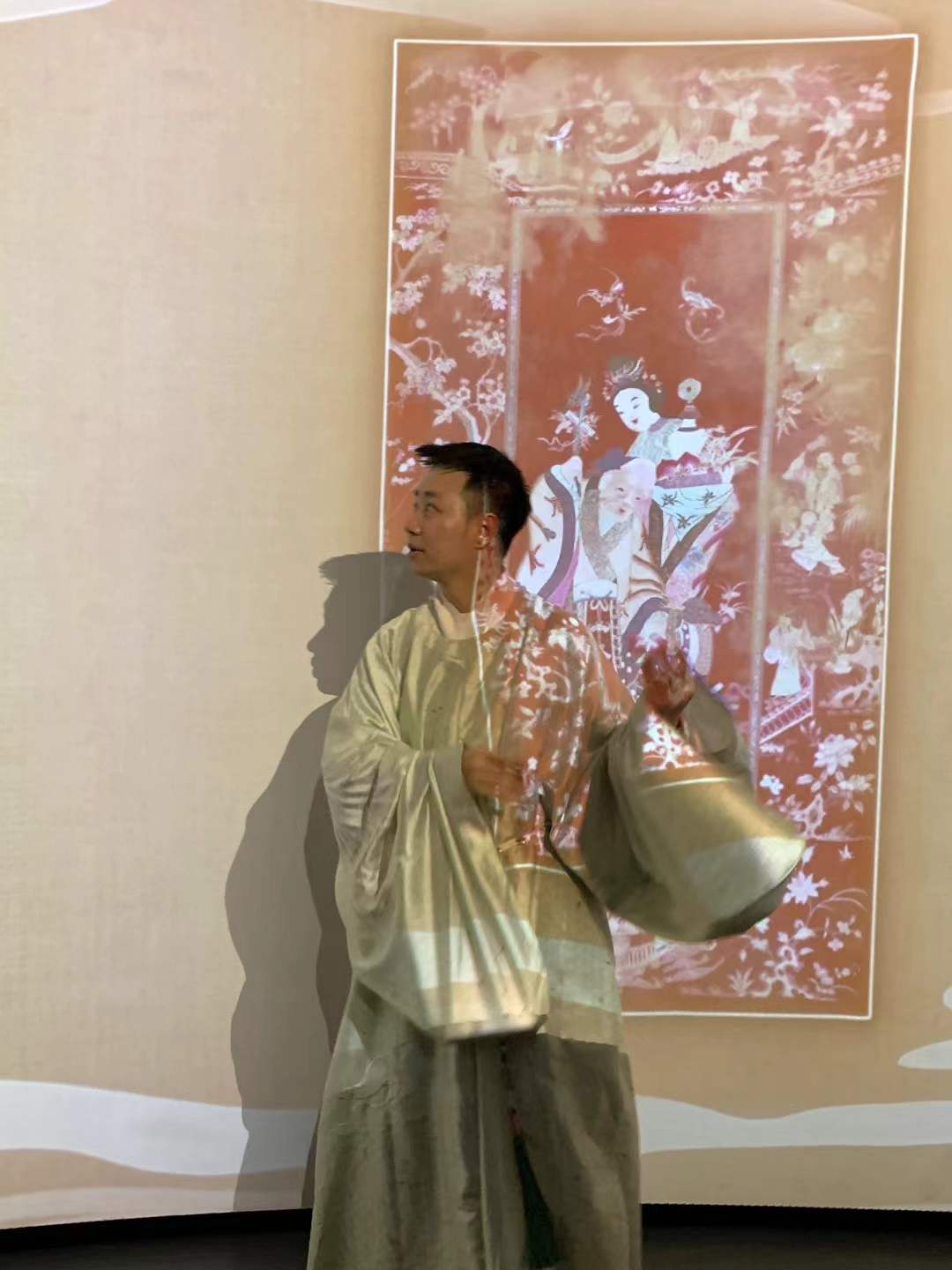 Roots Zhao wearing traditional Hanfu clothing